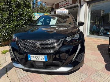 Peugeot 2008 BlueHDi 130 S&S EAT8 Allure Pack