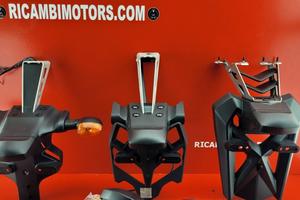 PORTATARGA YAMAHA R1 R6 T-MAX 530 FZ8 FZ1