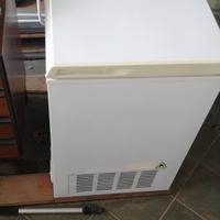 Congelatore a pozzetto 146lt