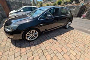 Opel Astra 1.7 ctdi 125cv 2010
