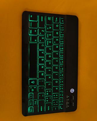 Tastiera bluetooth 
