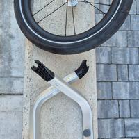 ruota anteriore Thule cross 