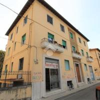 2 LOCALI A ASCOLI PICENO