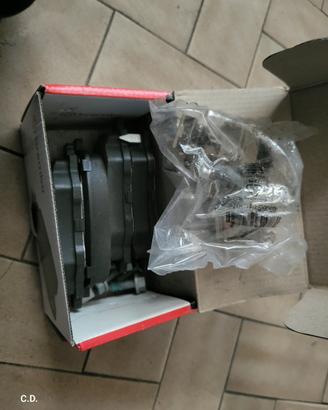 Brembo past. freni posteriori 500x /Jeep Renegade