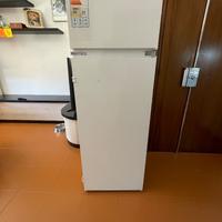 FRIGORIFERO DA INCASSO