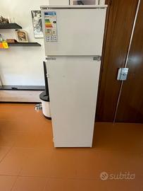 FRIGORIFERO DA INCASSO