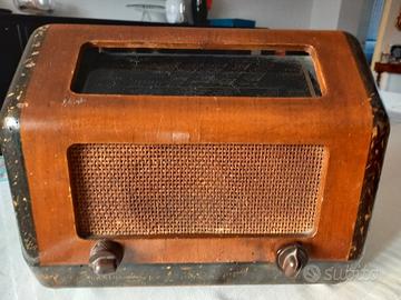 Radio SIEMENS OLAP mod. S 422 anni '40
