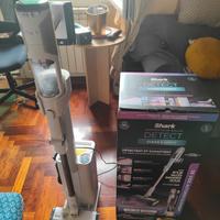  ASPIRAPOLVERE SHARK DETECT PRO