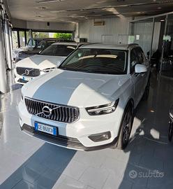 VOLVO XC40 T4 Recharge Plug-in Hybrid Inscription