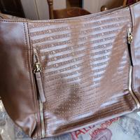 Borsa di Mario Valentino-Prezzo Trattabile 