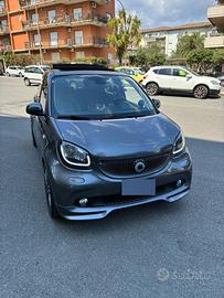 Smart cabrio allestimento brabus