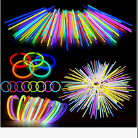 Braccialetti luminosi fluorescenti 100 bastoncini