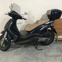 Beverly 300 tourer