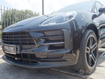 Stupenda Porsche Macan 2.0