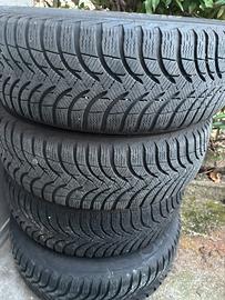 Gomme invernali con cerchi 185/65/15