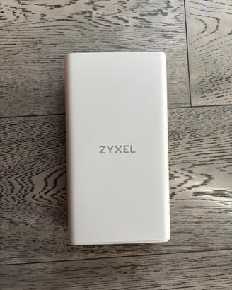Zyxel Router nr7302