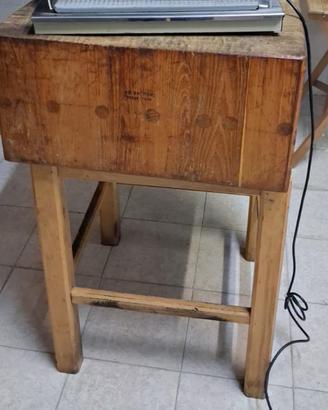 Attrezzature per macelleria: ceppo