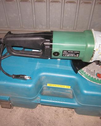 Smerigliatrice angolare 230 NUOVA + valigia Makita