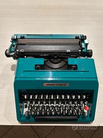 macchina da scrivere  "olivetti studio 45"