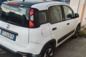Panda CROSS tetto bicolore