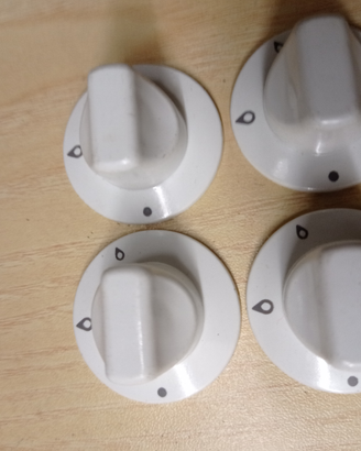 Manopole piano cottura Ariston