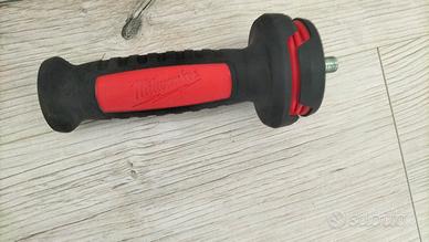 smerigliatrice Milwaukee 