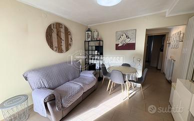 2 locali all'ultimo piano senza spese condominiali