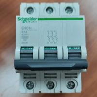 interruttore magnetotermico Schneider C60H C16 