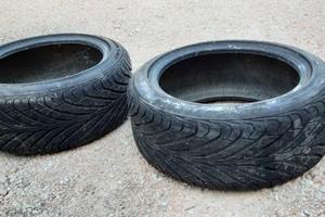2 Gomme usate bridgestone potenza s02 225-45 zr16
