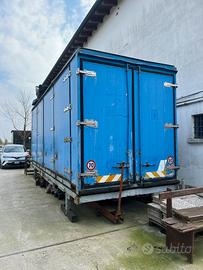 Container