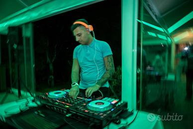 DJ per feste ed eventi a Roma ?
