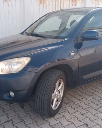Toyota RAV 4 RAV4 2.2 D-4D 136 CV Luxury