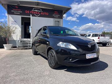 Lancia Ypsilon 1.2 69 CV 5 porte S&S Elefantino Bl