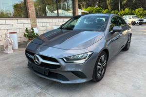 MERCEDES-BENZ CLA 200 d