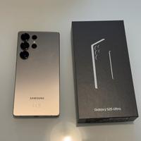 Samsung S25 Ultra 512 GB pari al nuovo +  Watch 5