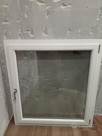 Finestra in pvc