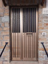 Portone in alluminio