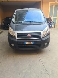 Fiat scudo panorama trasporto disabili 2 carrozzin