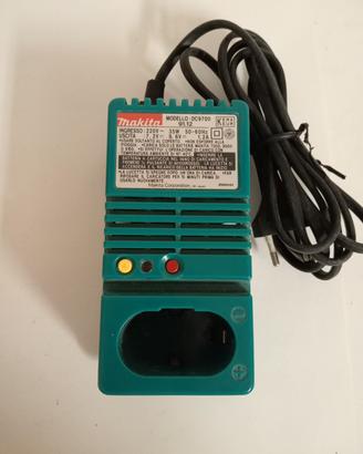 CARICABATTERIE MAKITA  DC9700