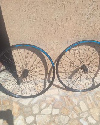 Ruote complete RaceFace AR30 27.5"