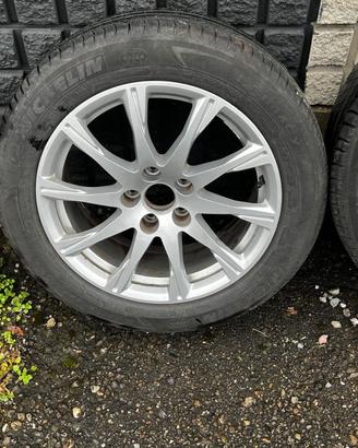 Gomme Michelin come nuove e cerchioni in lega