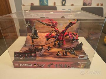Teca espositiva LEGO Ninjago set 70653