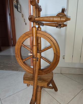 filatoio antico in legno Ideale per collezionisti 