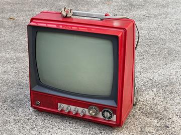 Televisore portatile CGE di produzione italiana