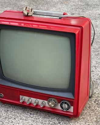 Televisore portatile CGE di produzione italiana