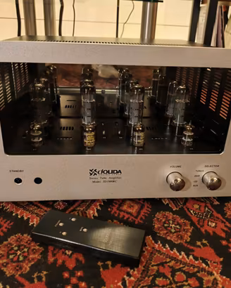 JOLIDA JD 1000RC Amplificatore integrato valvolare
