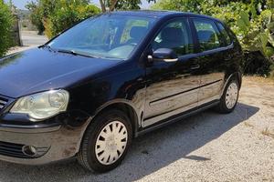 VOLKSWAGEN POLO 2005 1.4 BENZINA