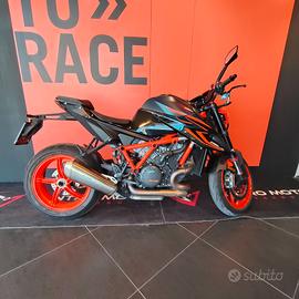 KTM 1290 SUPER DUKE R (2023)