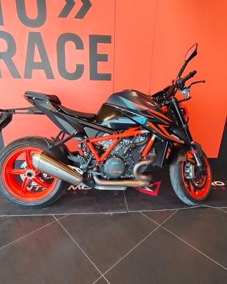 KTM 1290 SUPER DUKE R (2023)