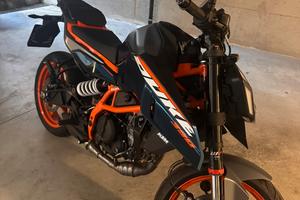 KTM DUKE 390 2024